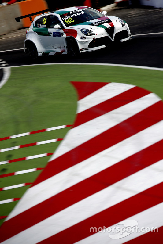 Fabrizio Giovanardi, Team Mulsanne Alfa Romeo Giulietta TCR