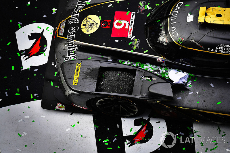 #5 Action Express Racing Cadillac DPi, P: Joao Barbosa, Christian Fittipaldi, Filipe Albuquerque celebrate the win in victory lane