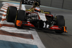 Narain Karthikeyan, HRT F112