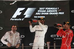 Podium: second place Lewis Hamilton, Mercedes AMG F1, third place Sebastian Vettel, Ferrari