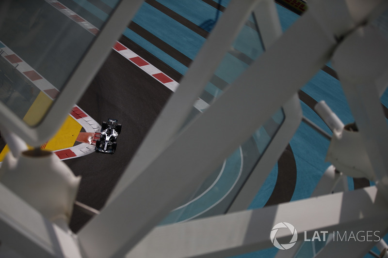 Lewis Hamilton, Mercedes AMG F1 W08