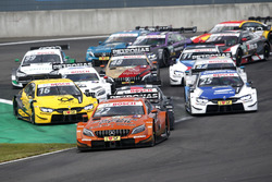 Reinicio después de la bandera roja Lucas Auer, Mercedes-AMG Team HWA, Mercedes-AMG C63 DTM