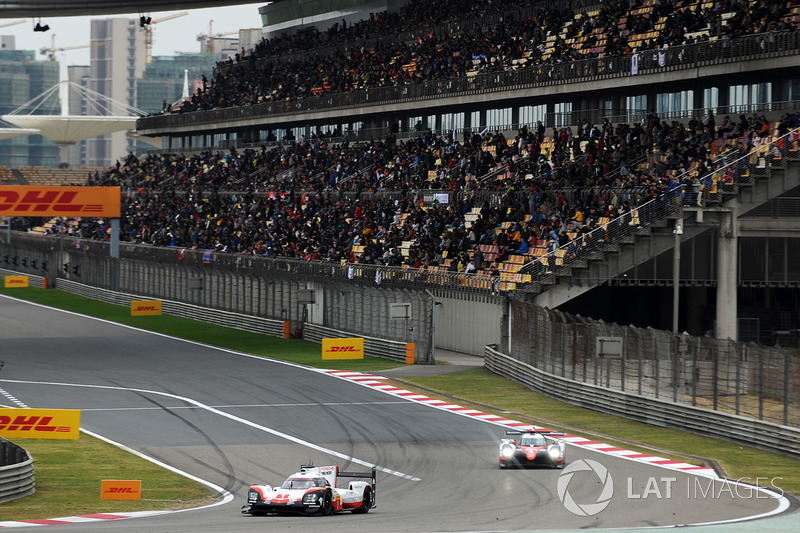 #1 Porsche Team Porsche 919 Hybrid: Neel Jani, Andre Lotterer, Nick Tandy