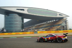 #71 AF Corse Ferrari 488 GTE: Davide Rigon, Sam Bird