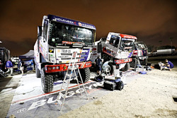 #505 Tatra Buggyra Racing: Martin Kolomy, Jiri Stross, Rostislav Plny, #532 Tatra Buggyra Racing: Ma