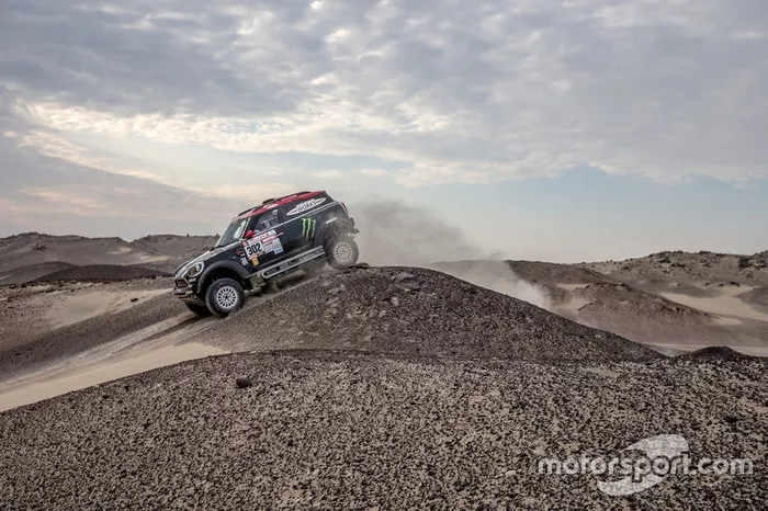 #302 X-Raid Team Mini: Nani Roma, Alex Haro