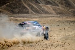 #303 Peugeot Sport Peugeot 3008 DKR: Carlos Sainz, Lucas Cruz