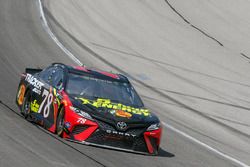 Martin Truex Jr., Furniture Row Racing, Toyota Camry 5-hour ENERGY/Bass Pro Shops