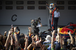 Race winner Daniel Ricciardo, Red Bull Racing