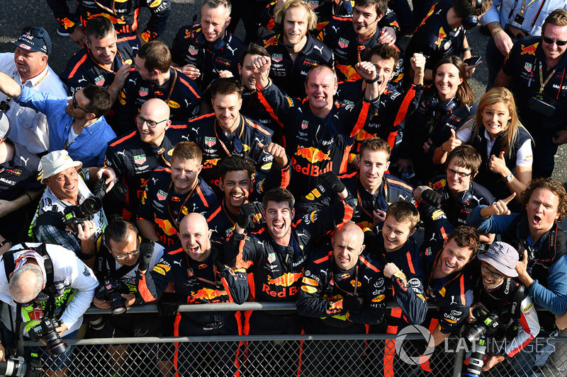 Red Bull Racing celebra en parc ferme