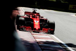 Sebastian Vettel, Ferrari SF71H.