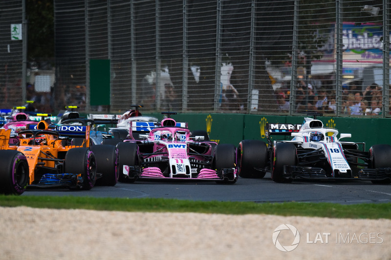 Sergio Pérez, Force India VJM11 y Lance Stroll, Williams FW41
