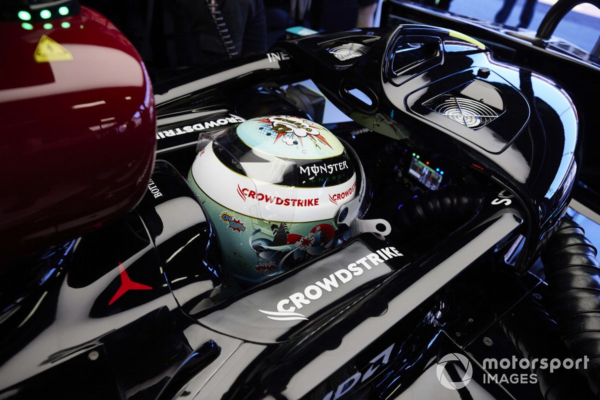 Valtteri Bottas, Mercedes, nel cockpit