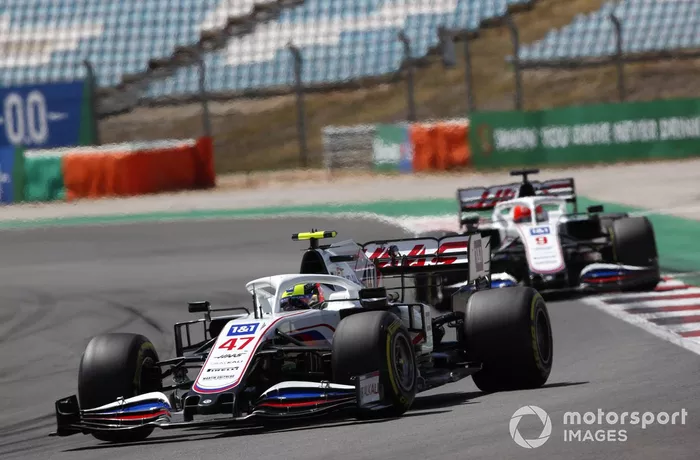 Mick Schumacher, Haas VF-21, Nikita Mazepin, Haas VF-21