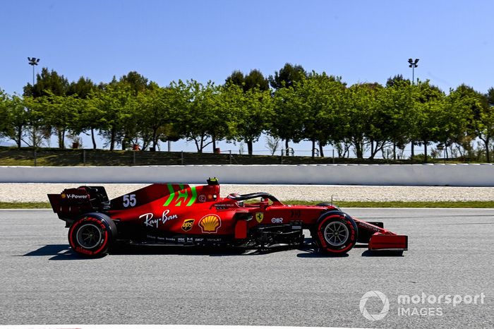 Carlos Sainz Jr., Ferrari SF21