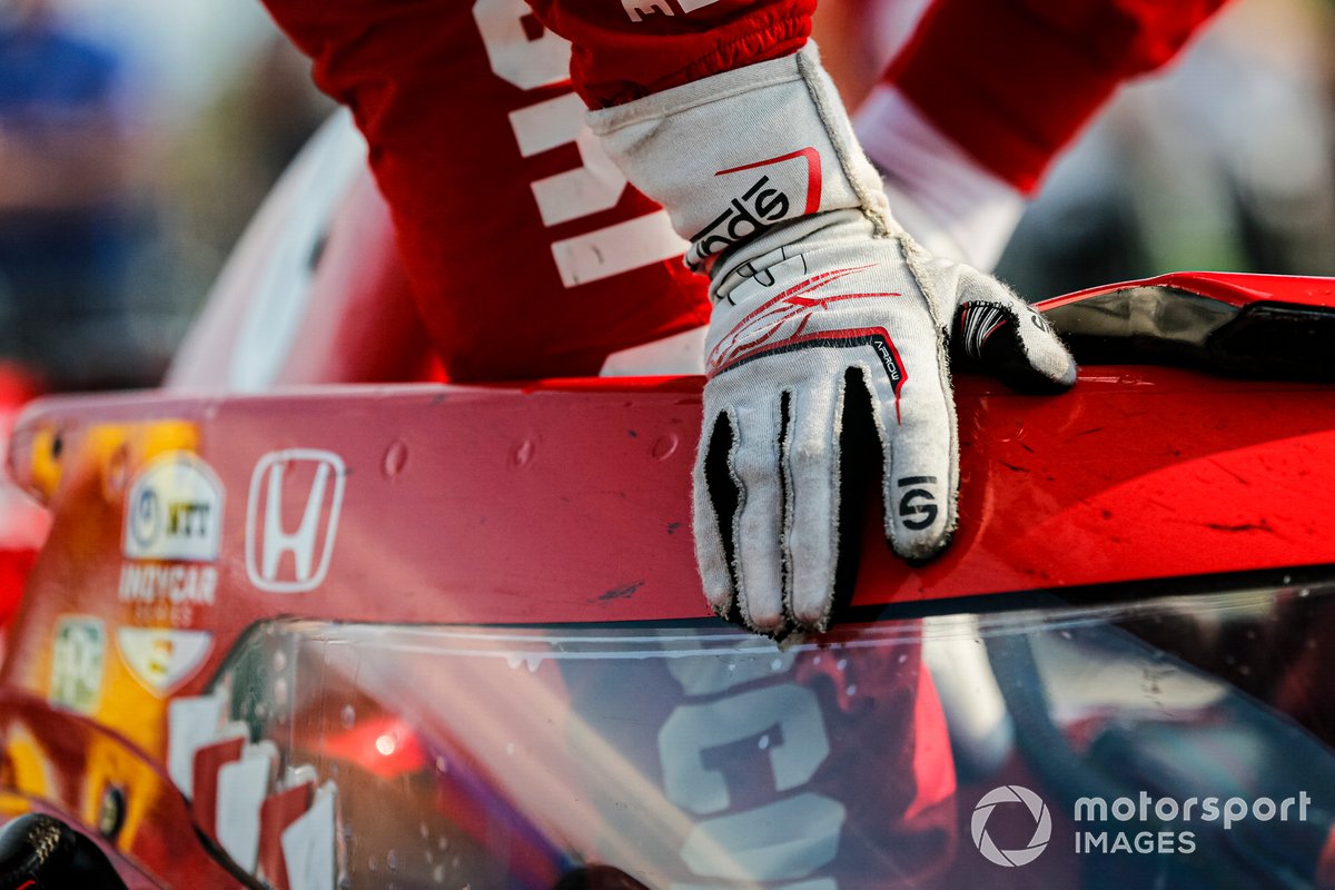 Ganador Marcus Ericsson, Chip Ganassi Racing Honda celebra su primera victoria en IndyCar