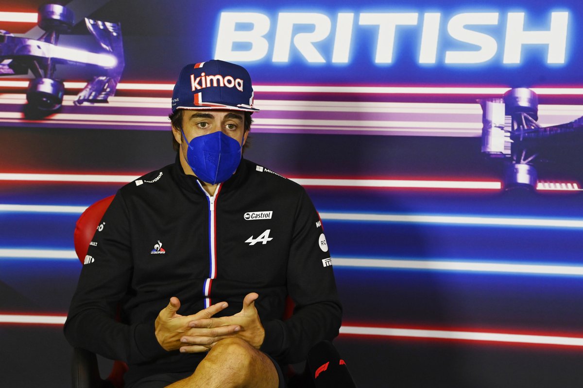 Fernando Alonso, Alpine F1, in the press conference