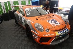 La Porsche di Andres Mendez, Dinamic Motorsport