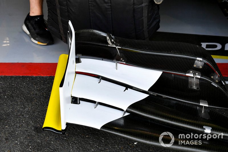 Renault R.S.19: Frontflügel