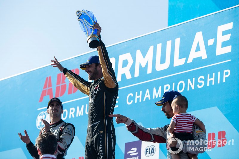 Championship winner Jean-Eric Vergne, DS TECHEETAH celebrates on the podium with Sébastien Buemi, Nissan e.Dams, 2nd position, Lucas Di Grassi, Audi Sport ABT Schaeffler, 3rd position