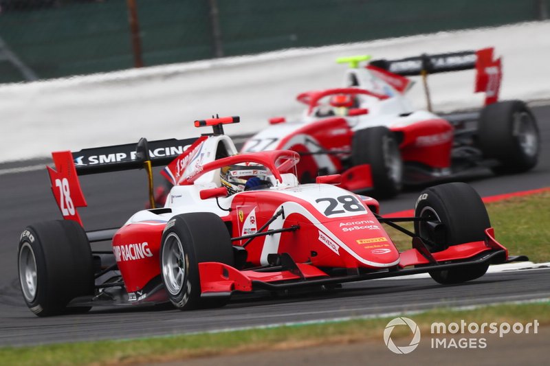Robert Shwartzman, PREMA Racing y Jehan Daruvala, PREMA Racing