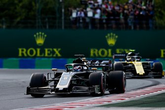 Romain Grosjean, Haas F1 Team VF-19, Nico Hulkenberg, Renault F1 Team R.S. 19