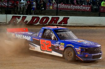 Race winner Stewart Friesen, Halmar Friesen Racing, Chevrolet Silverado