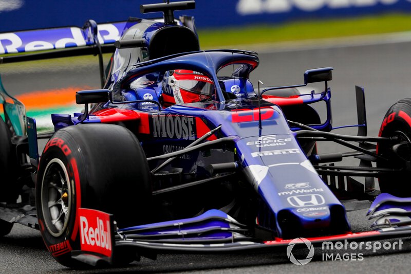 Abandonou - Daniil Kvyat, Toro Rosso STR14