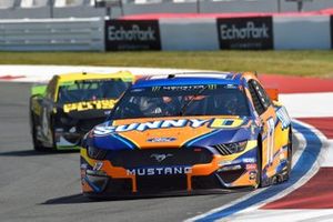 Ricky Stenhouse Jr., Roush Fenway Racing, Ford Mustang SunnyD and Ryan Newman, Roush Fenway Racing, Ford Mustang Performance Plus