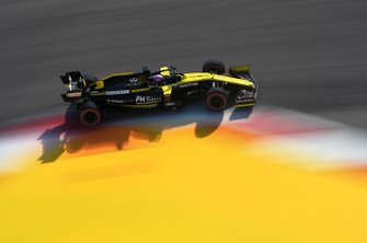 Daniel Ricciardo, Renault F1 Team R.S.19