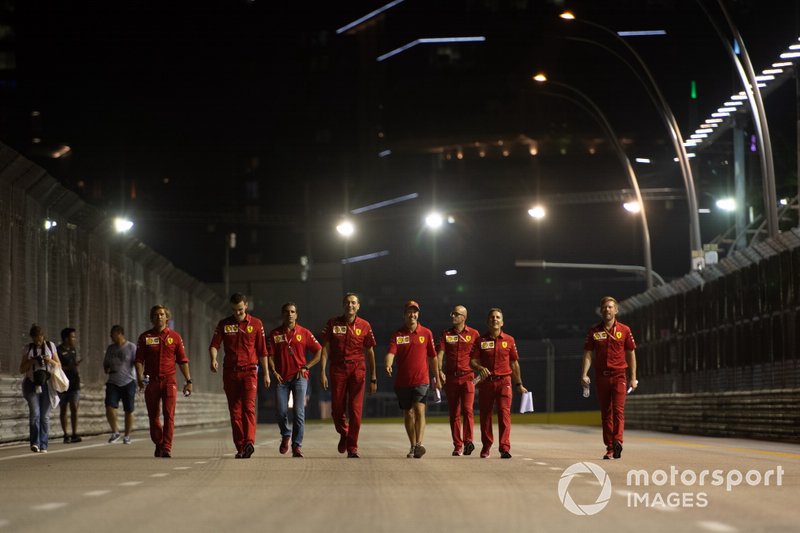 Sebastian Vettel, Ferrari cammina sulla pista