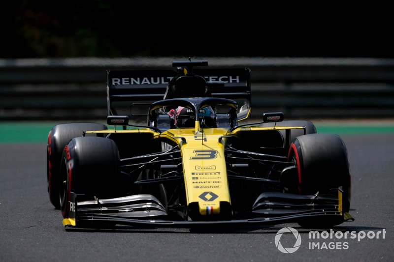 Даниэль Риккардо (Renault) – 1:17,257 (штраф за смену силовой установки)