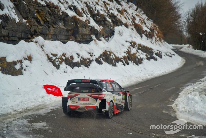 Sébastien Ogier, Julien Ingrassia, Toyota Gazoo Racing WRT Toyota Yaris WRC