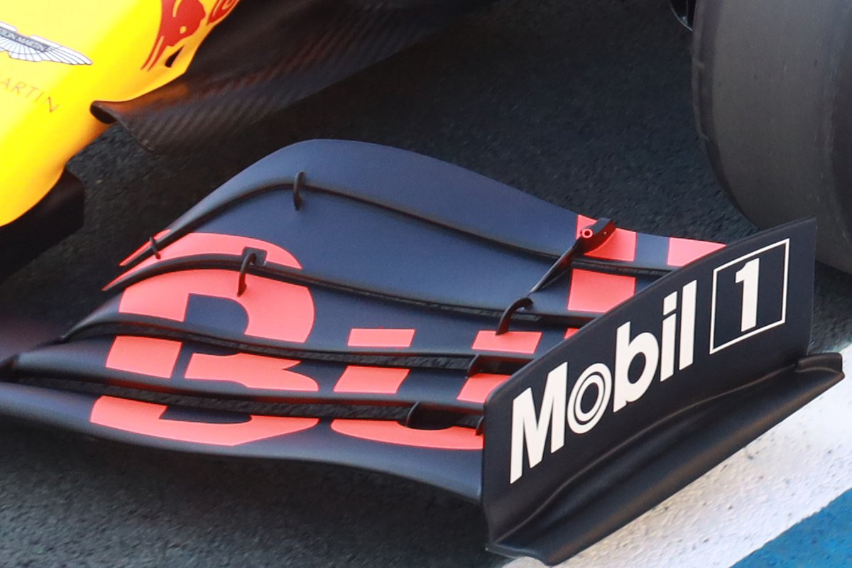 Alerón delantero de Alex Albon, Red Bull Racing RB16
