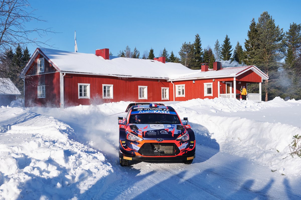 Pierre-Louis Loubet, Vincent Landais, Hyundai 2C Competition Hyundai i20 Coupe WRC