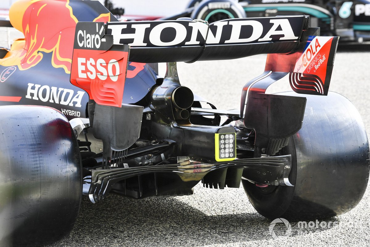 Detalle trasero del Red Bull Racing RB16B