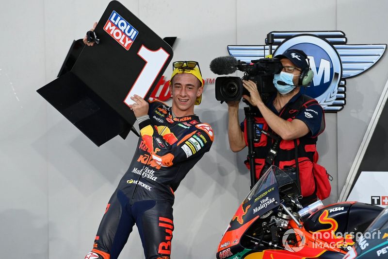 Ganador Pedro Acosta, Red Bull KTM Ajo
