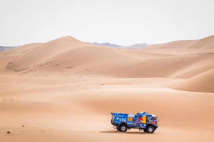 #500 Kamaz - Master: Andrey Karginov, Andrey Mokeev, Igor Leonov