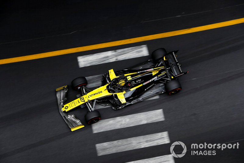 Nico Hulkenberg, Renault R.S. 19