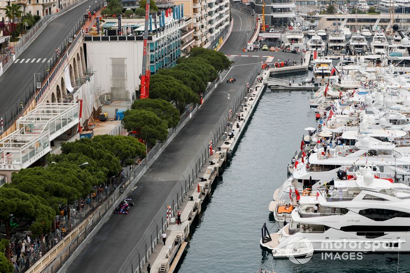 Alexander Albon, Toro Rosso STR14