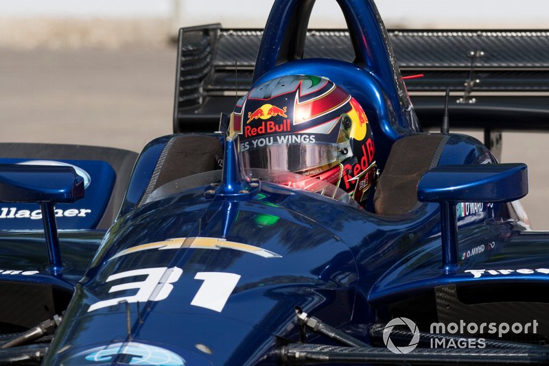 <b>Patricio OWard</b>, Carlin Chevrolet at Detroit - IndyCar Fotos