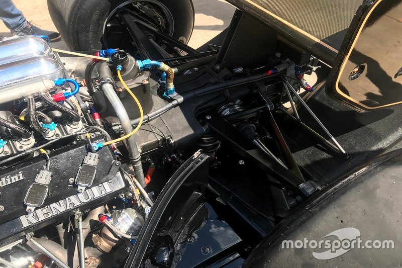 Dettaglio del motore Renault della Lotus 97T di Ayrton Senna