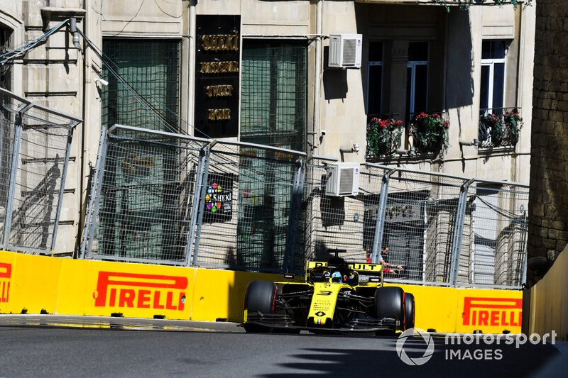 Daniel Ricciardo, Renault R.S.19