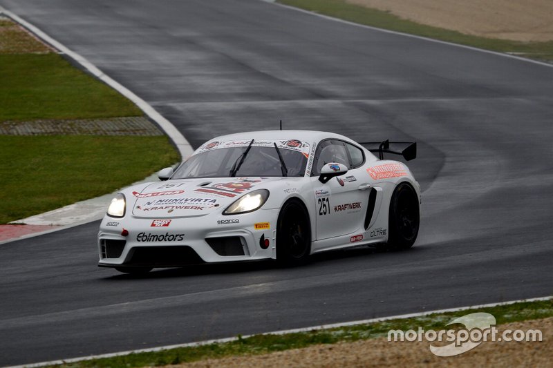 #251 Porsche Cayman GT4, Ebimotors: Riccitelli-De Castro