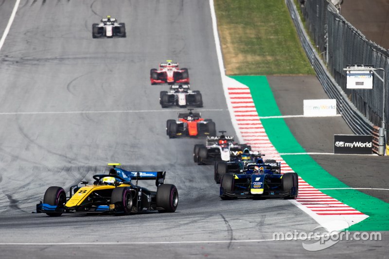 Luca Ghiotto, UNI Virtuosi Racing and Louis Deletraz, Carlin