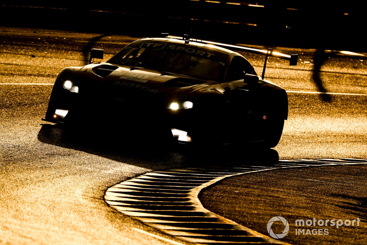 #90 TF Sport Aston Martin Vantage: Salih Yoluc, Charles Eastwood, Jonathan Adam