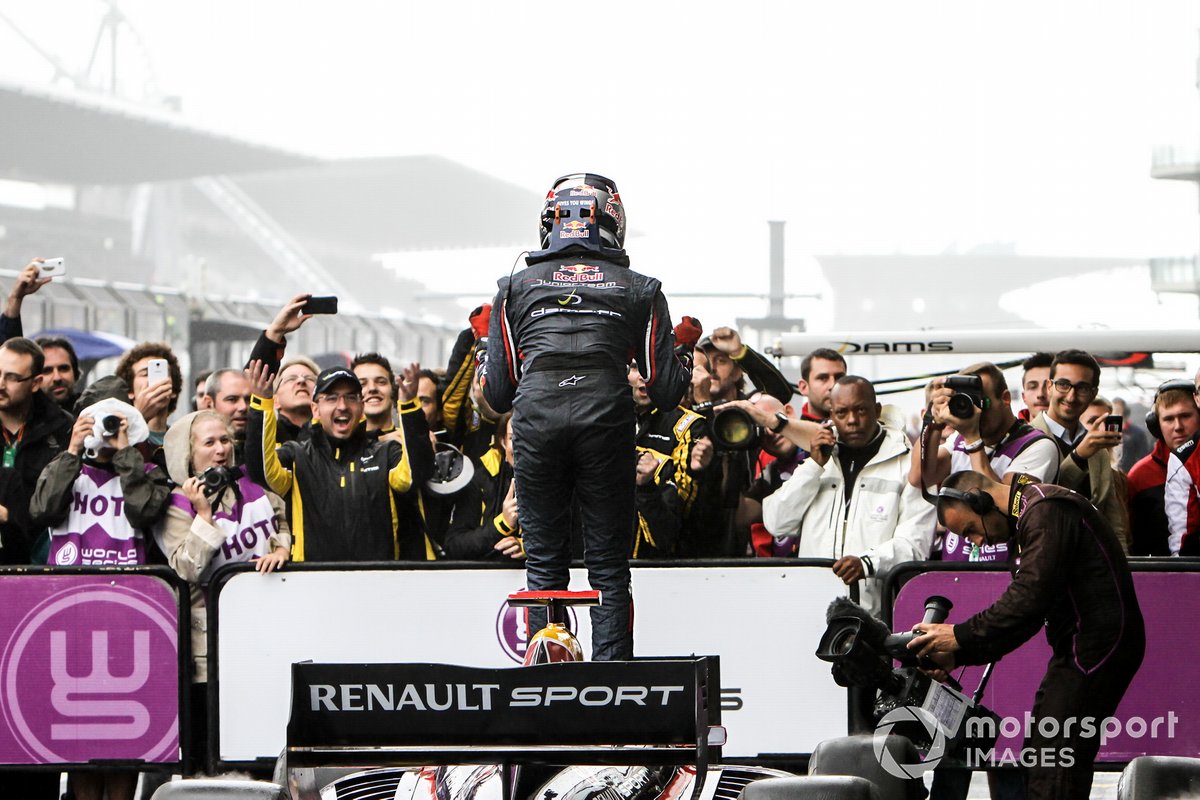 El ganador: Carlos Sainz jr., Dams