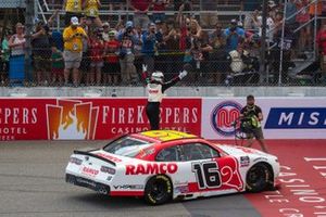 Race winner A.J. Allmendinger, Kaulig Racing, Chevrolet Camaro