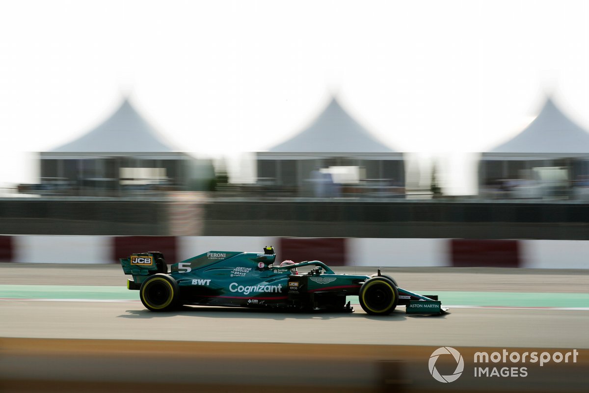 Sebastian Vettel, Aston Martin AMR21