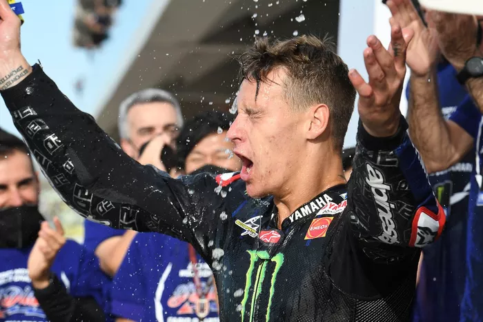 El Campeón del Mundo Fabio Quartararo, Yamaha Factory Racing celebra